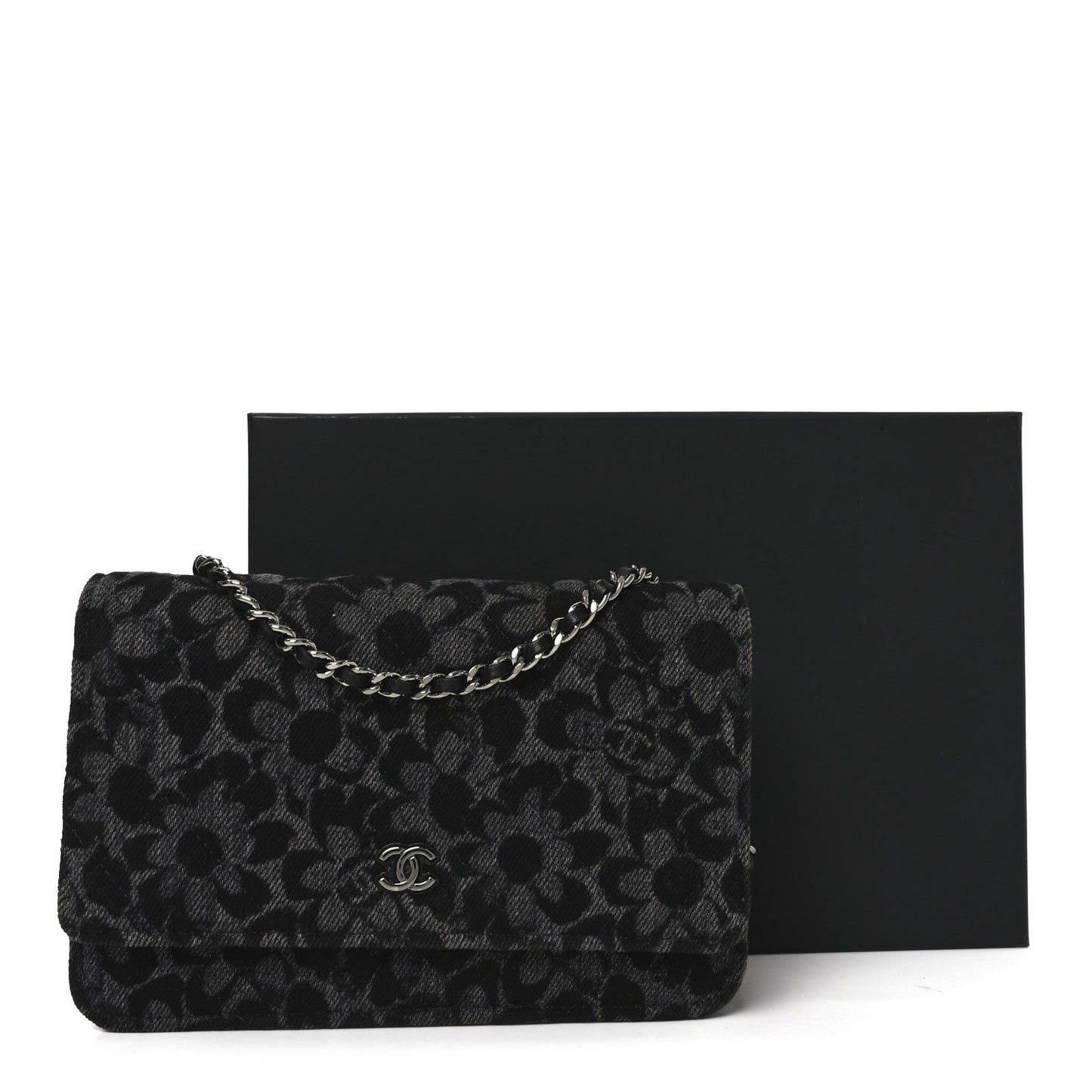 Printed Denim Quilted Flower Wallet On Chain WOC Black